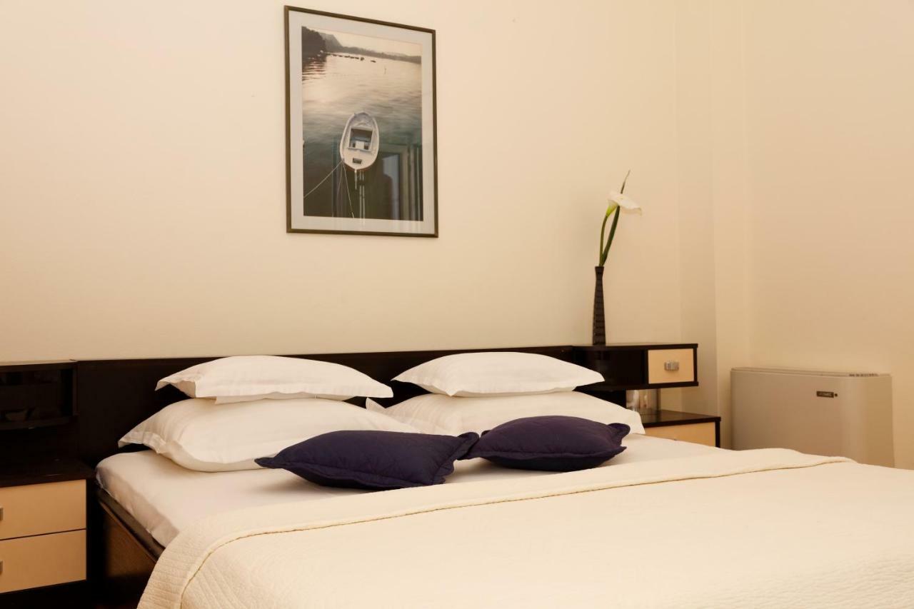 Apartments Villa Lili Tučepi Eksteriør bilde