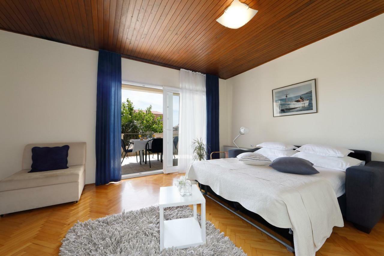 Apartments Villa Lili Tučepi Eksteriør bilde