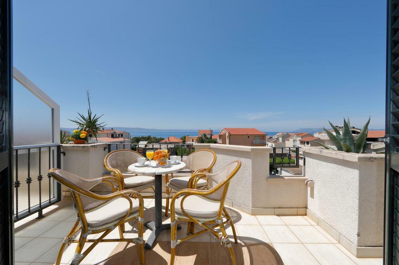 Apartments Villa Lili Tučepi Eksteriør bilde