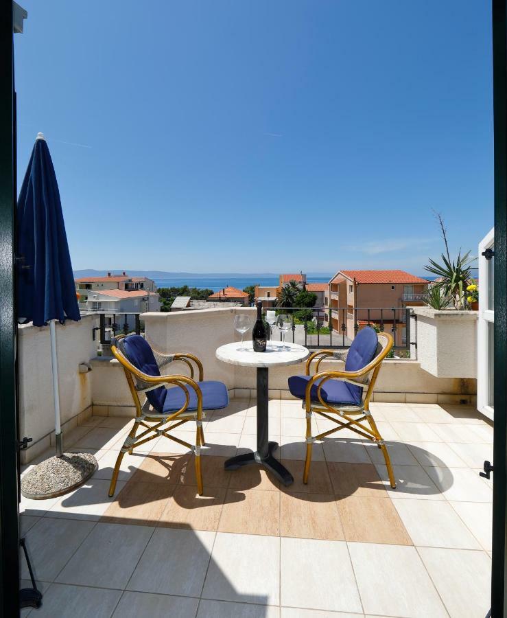 Apartments Villa Lili Tučepi Eksteriør bilde